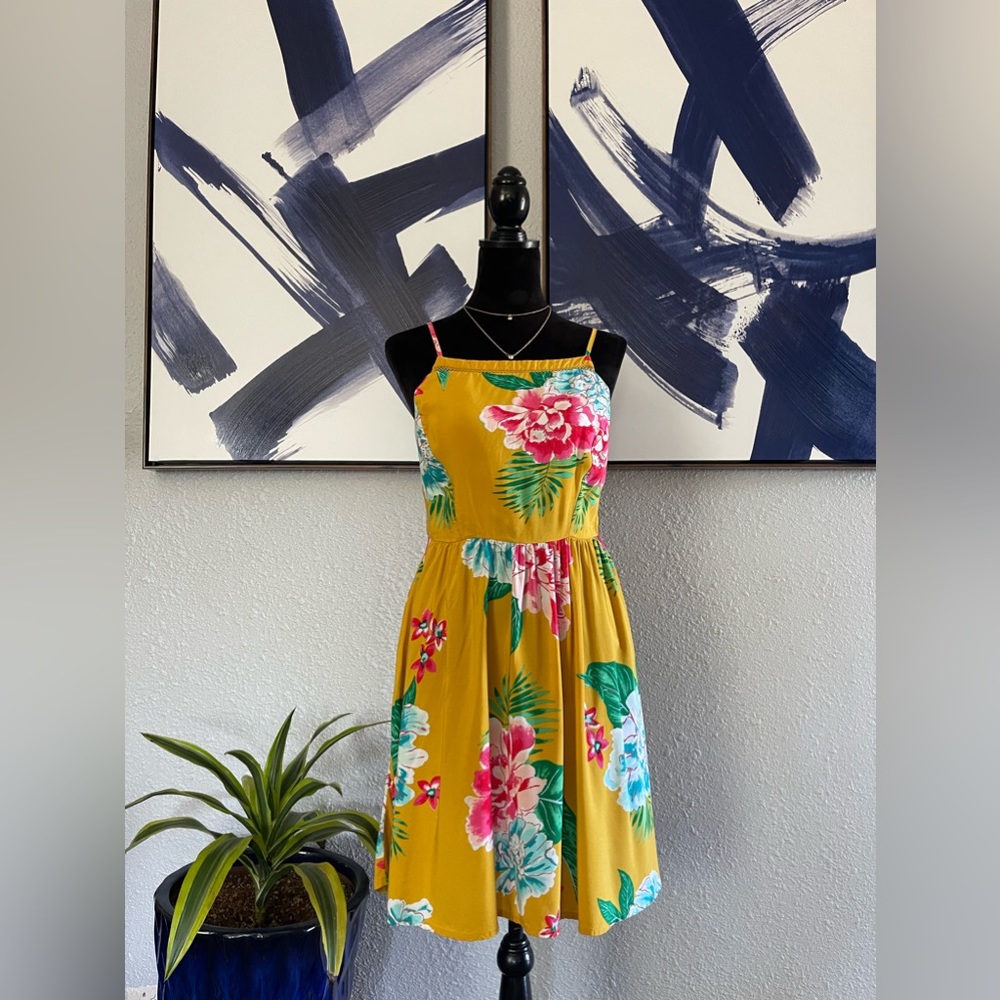 Old navy yellow  floral tropical dress
